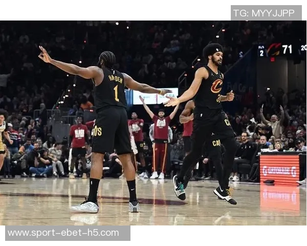 贾勒特阿伦创历史单场40分15板3帽零失误成NBA传奇第四人